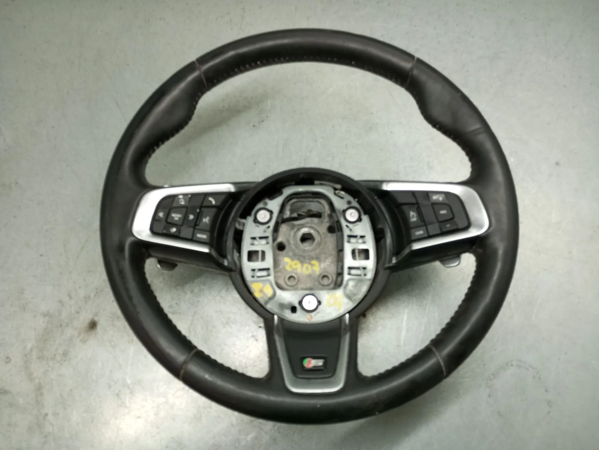 Volante JAGUAR F-Pace (X761)