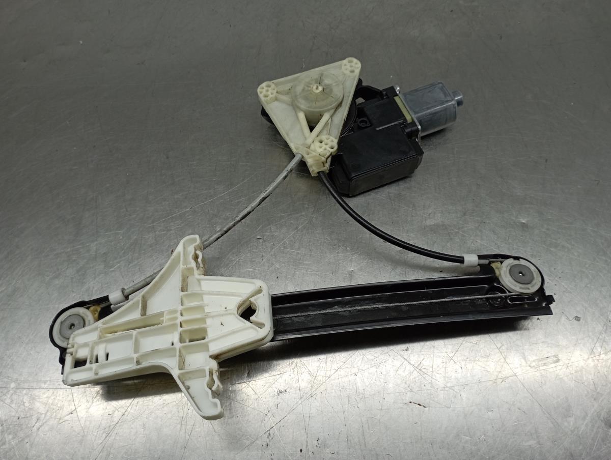 Alzavetro posteriore sinistro VOLKSWAGEN Polo (6R, 6C) Imagem-1