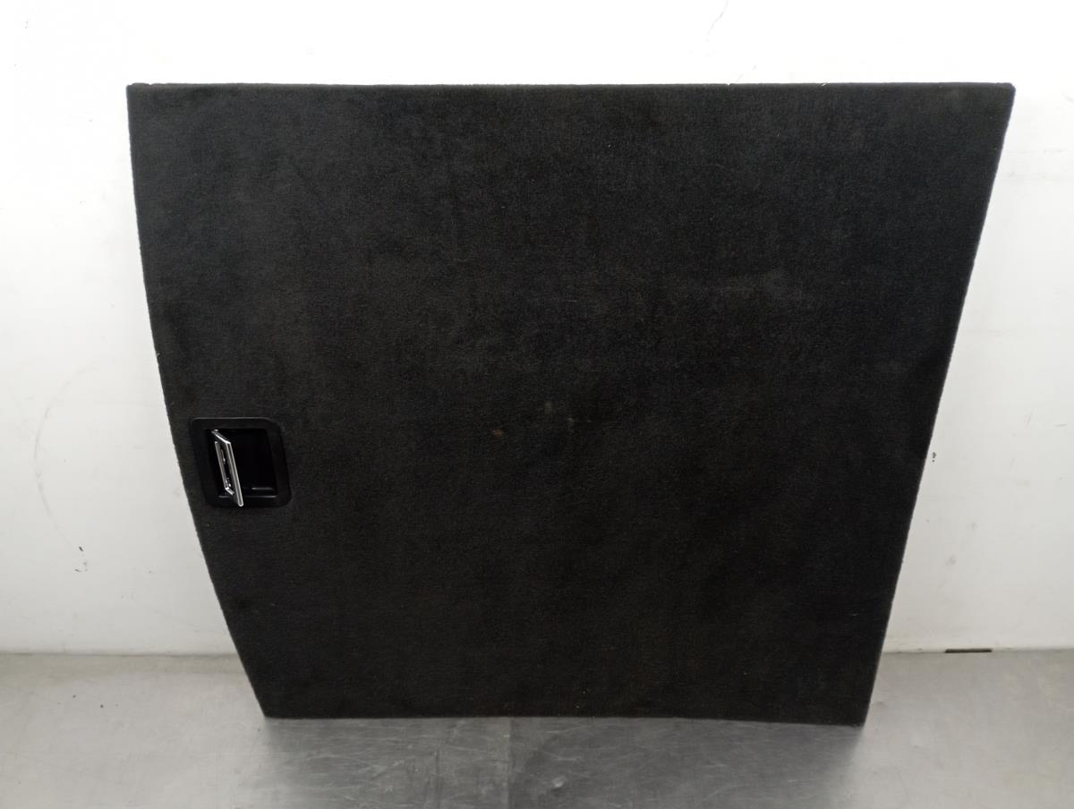 Revêtement inférieur coffre PORSCHE Cayenne (92A)