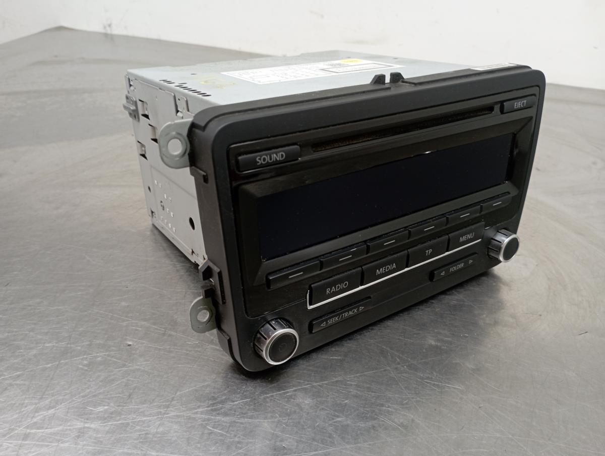 Car radio VOLKSWAGEN Polo (6R, 6C) Imagem-1