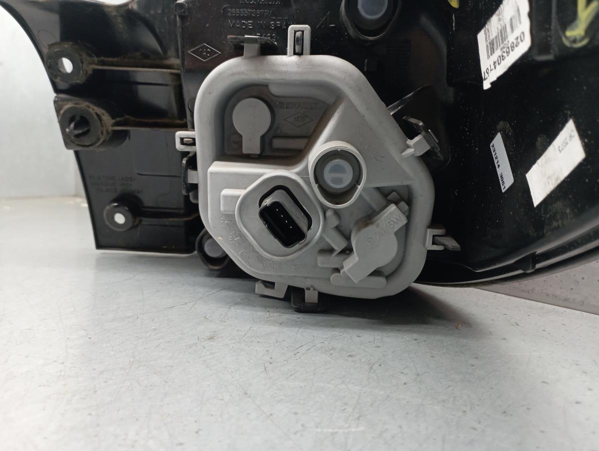 Left Tail light RENAULT Captur (J5_) Imagem-4