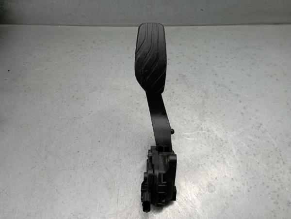 Pédale d'accélérateur NISSAN Qashqai II (J11)