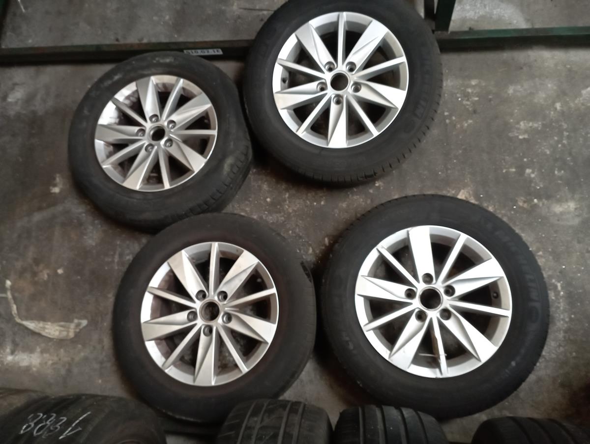Wheel set VOLKSWAGEN Golf VII (5G1, BQ1, BE1, BE2) Imagem-1