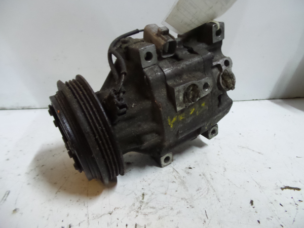 AC compressor TOYOTA Yaris (_P1_) Imagem-1