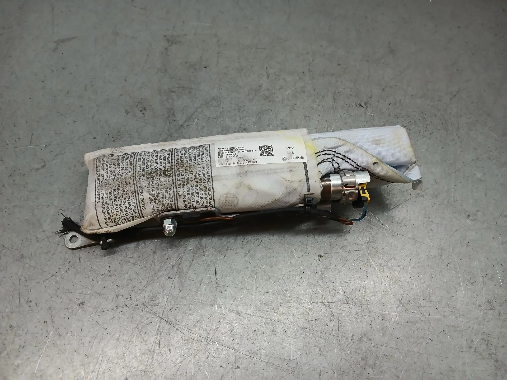 Airbag Izquierdo VOLKSWAGEN Jetta IV (162, 163) Imagem-1
