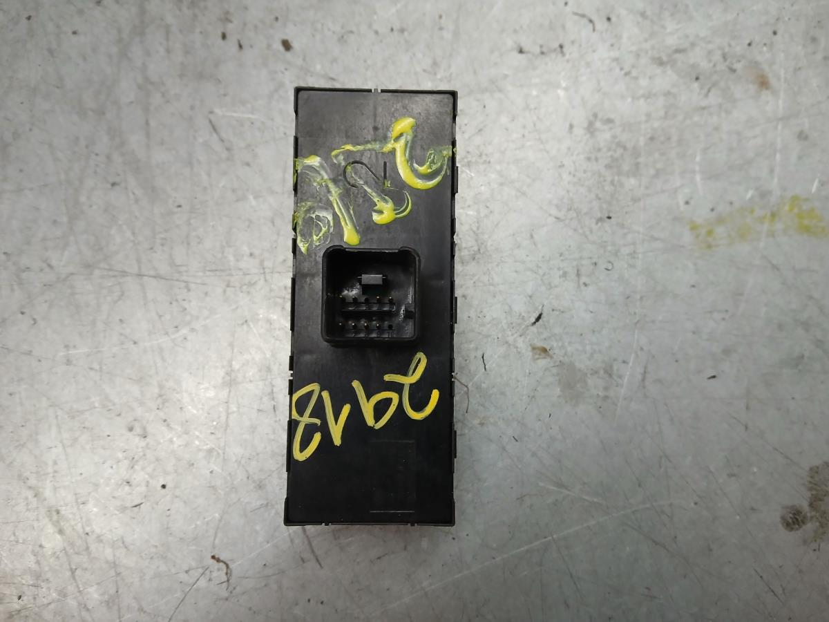 Comando / botão / interruptor vidros frente esquerdo VOLKSWAGEN Jetta IV (162, 163) Imagem-1