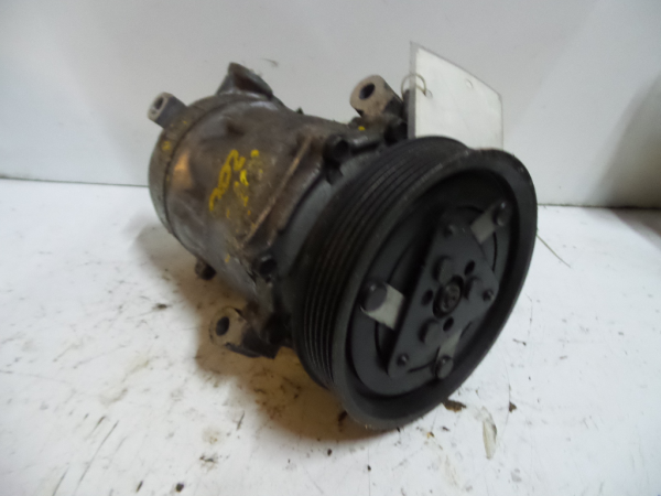 AC compressor TOYOTA Corolla Hatchback (_E12_)