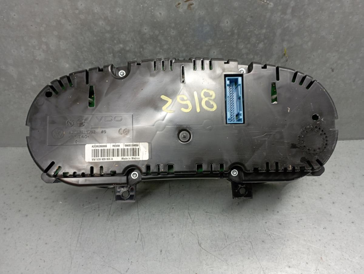 Quadrante / painel de instrumentos VOLKSWAGEN Jetta IV (162, 163) Imagem-4