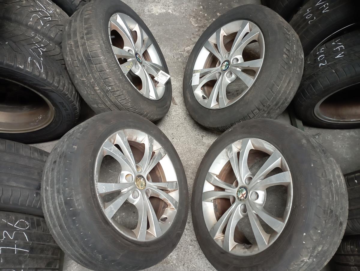 Set di cerchi ALFA ROMEO Giulietta (940_) Imagem-1