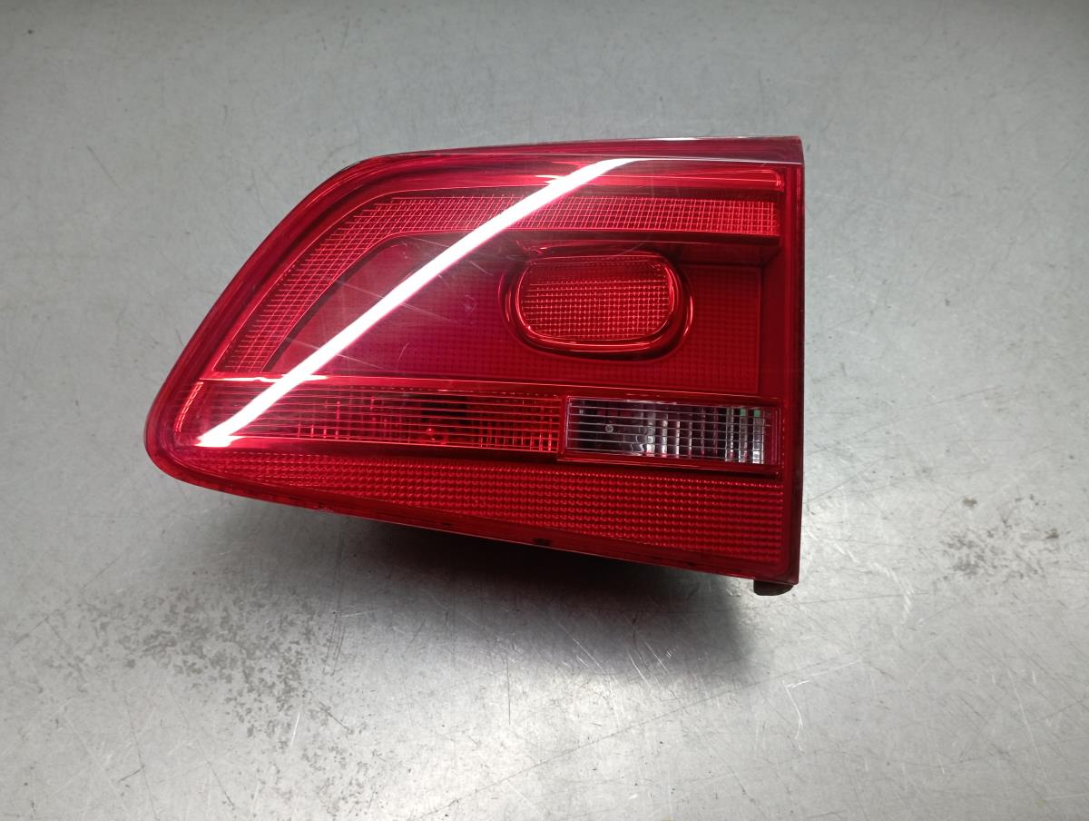 Fanale Destro Baule VOLKSWAGEN Touran (1T)