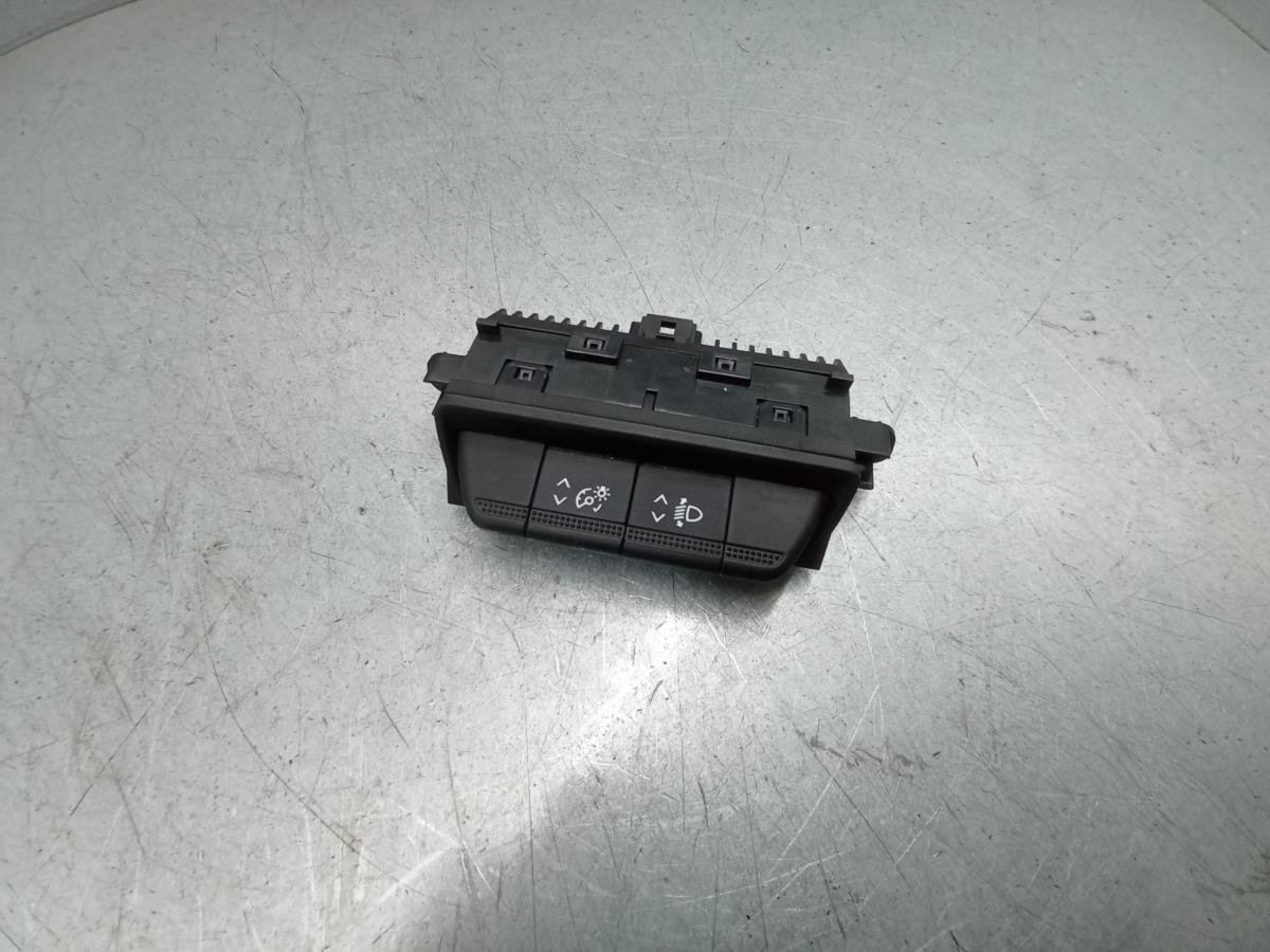 Comando / botão / interruptor multifunções RENAULT Clio V (BF_)