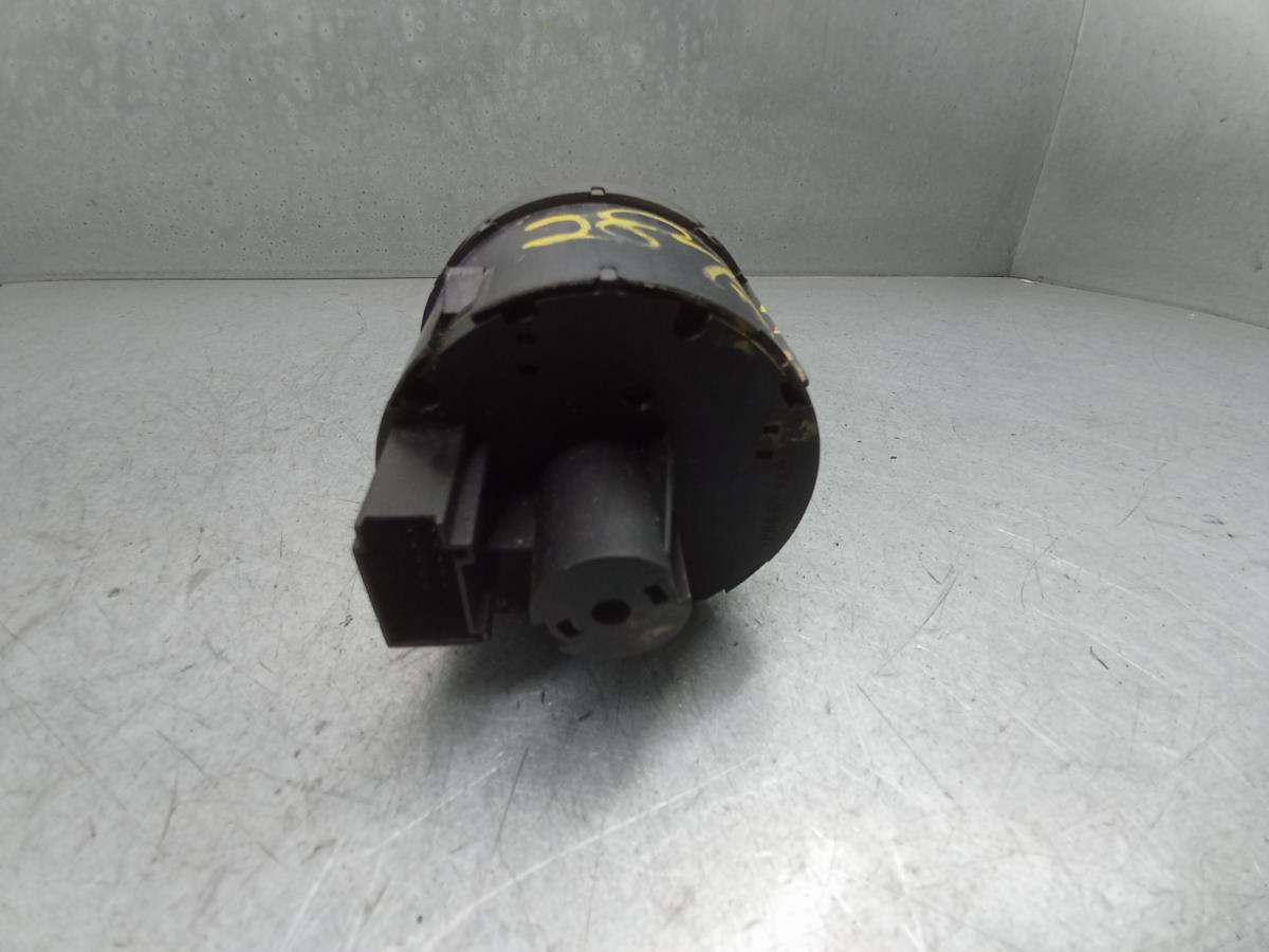 Light switch SEAT Alhambra (710, 711) Imagem-2