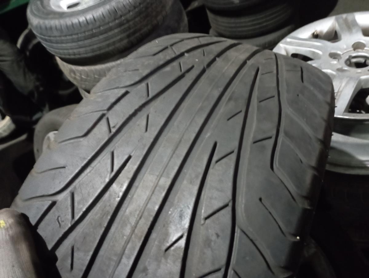 Pneu AUDI A4 (8K2, B8) Imagem-1