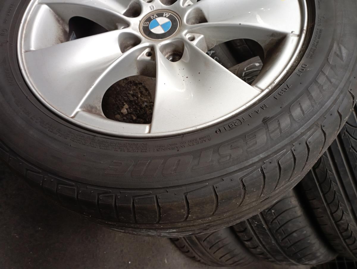 Neumático BMW 3 (E90) Imagem-1