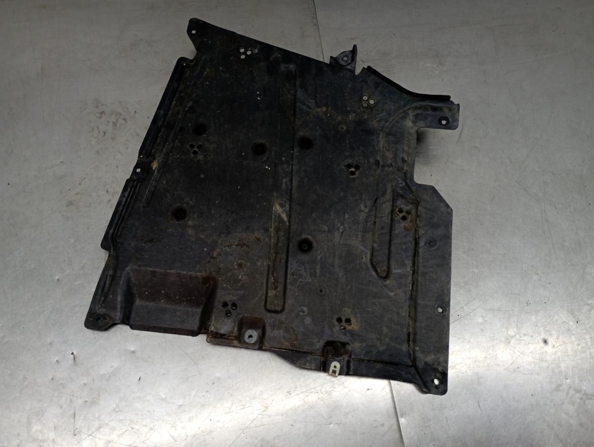 Engine underbody shielding BMW 3 (G20, G80) Imagem-1