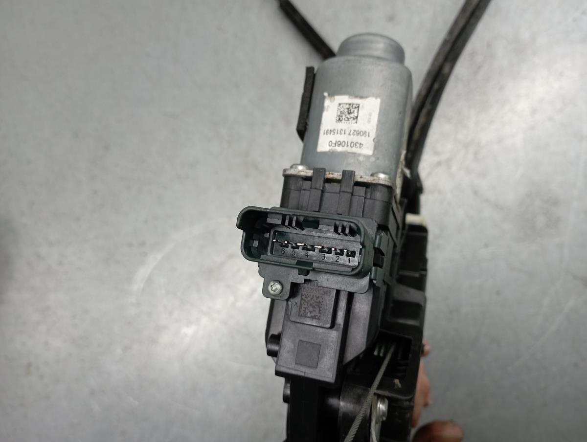 Right front window regulator RENAULT Megane IV (B9A/M_) Imagem-4