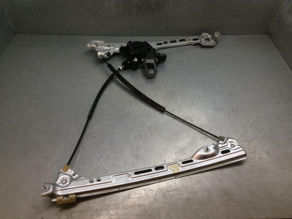 Lève-vitre avant gauche RENAULT Megane IV (B9A/M_)