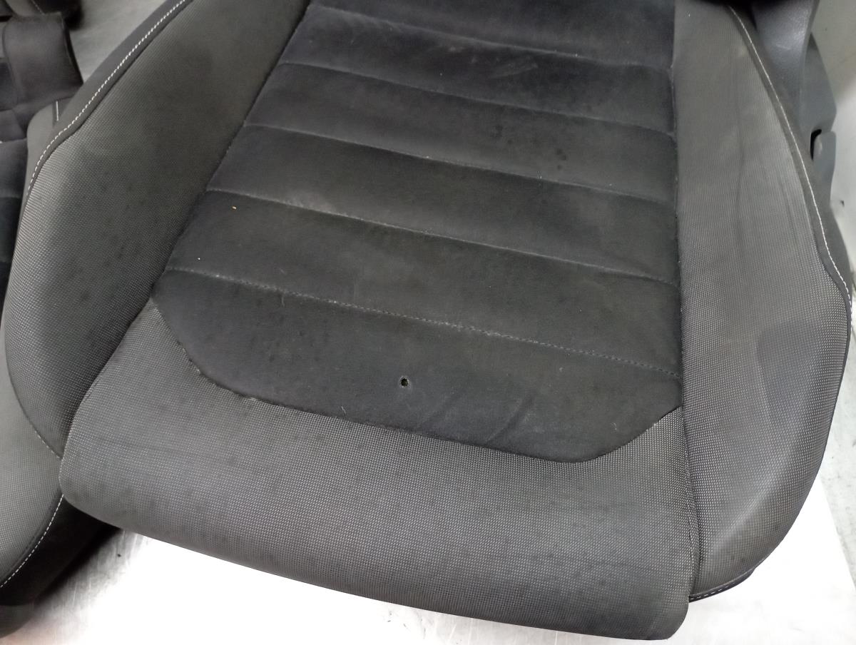 Set di sedili VOLKSWAGEN Golf VII (5G1, BQ1, BE1, BE2) Imagem-3