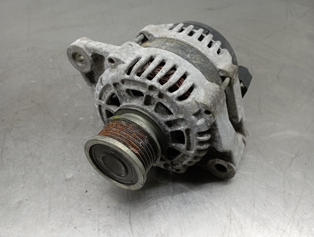 Alternador OPEL Zafira Tourer (P12)