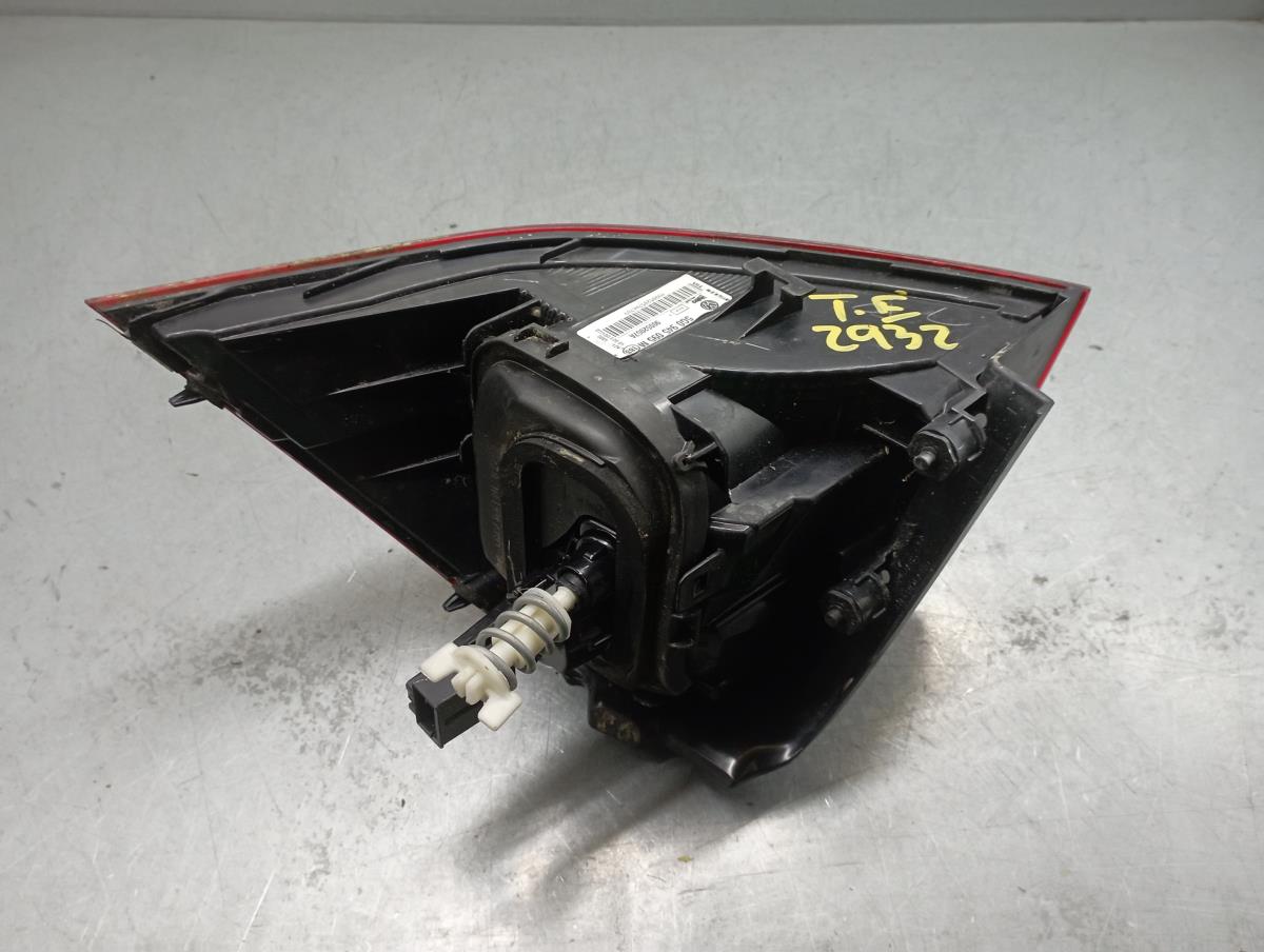 Feu arrière Gauche VOLKSWAGEN Golf VII (5G1, BQ1, BE1, BE2) Imagem-6