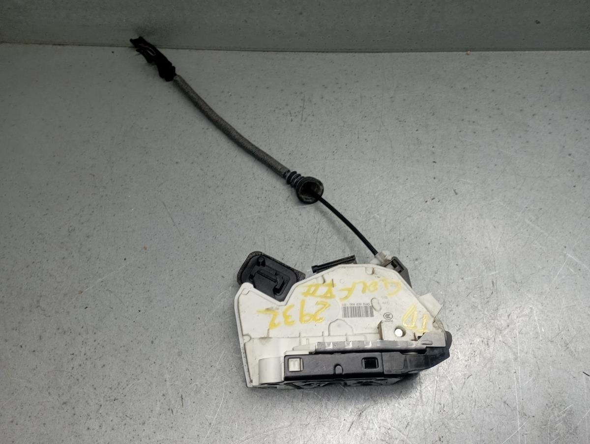 Cerradura / cierre puerta trasera derecha VOLKSWAGEN Golf VII (5G1, BQ1, BE1, BE2)