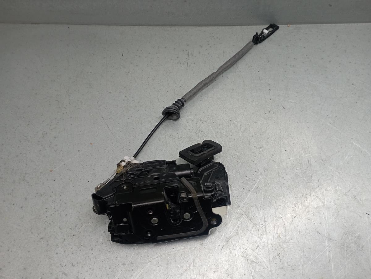 Cerradura / cierre puerta trasera derecha VOLKSWAGEN Golf VII (5G1, BQ1, BE1, BE2) Imagem-1