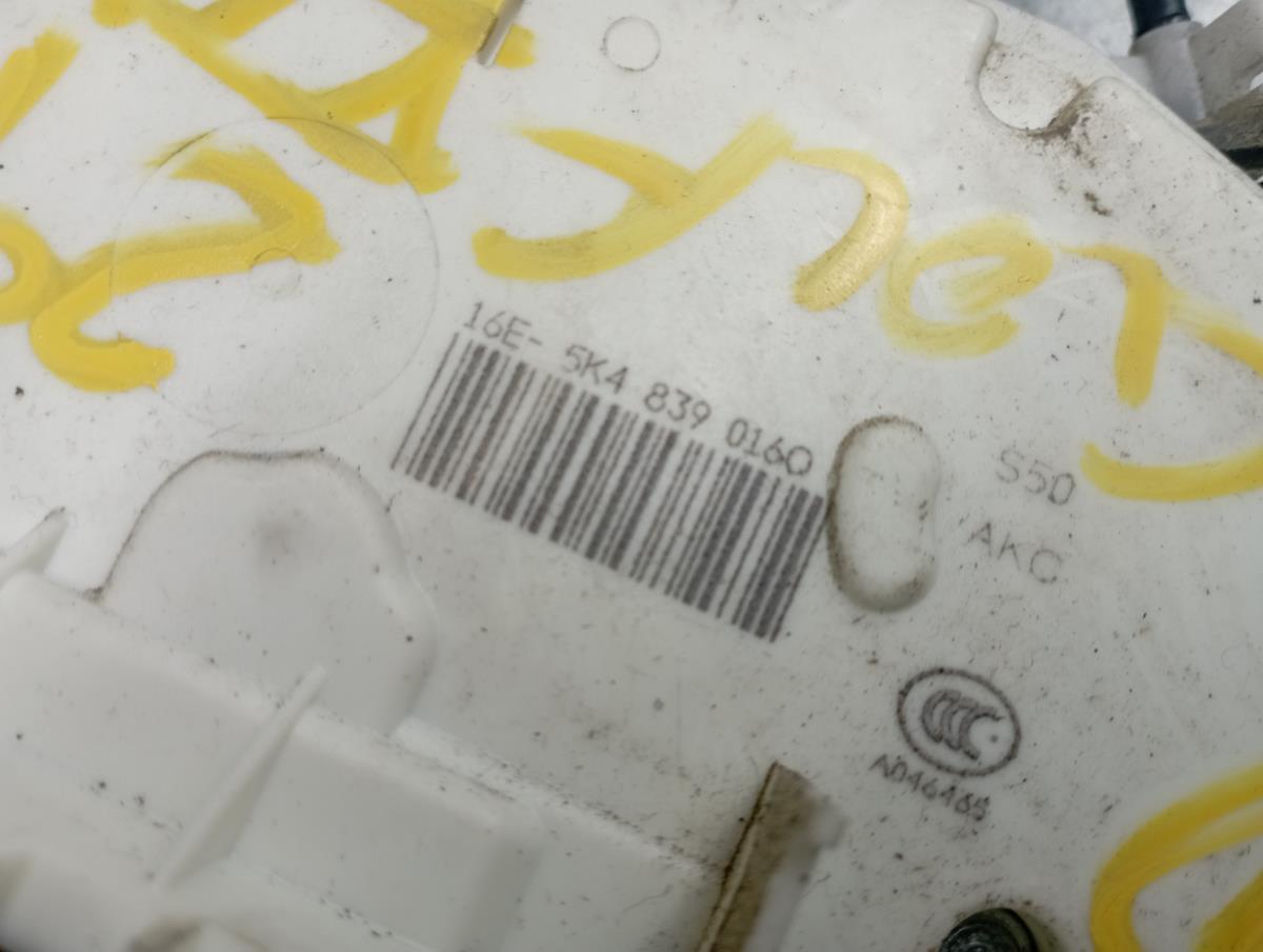 Cerradura / cierre puerta trasera derecha VOLKSWAGEN Golf VII (5G1, BQ1, BE1, BE2) Imagem-4