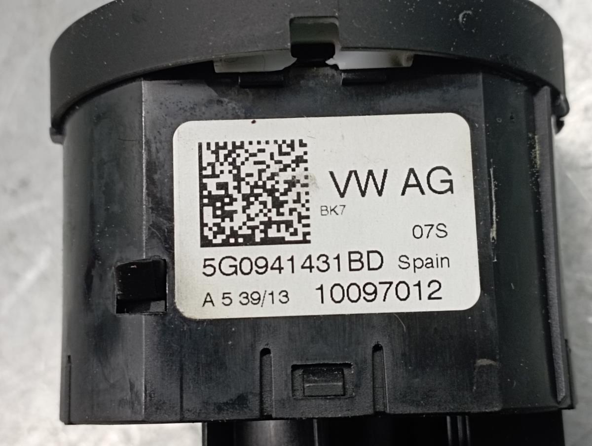 Light switch VOLKSWAGEN Golf VII (5G1, BQ1, BE1, BE2) Imagem-3