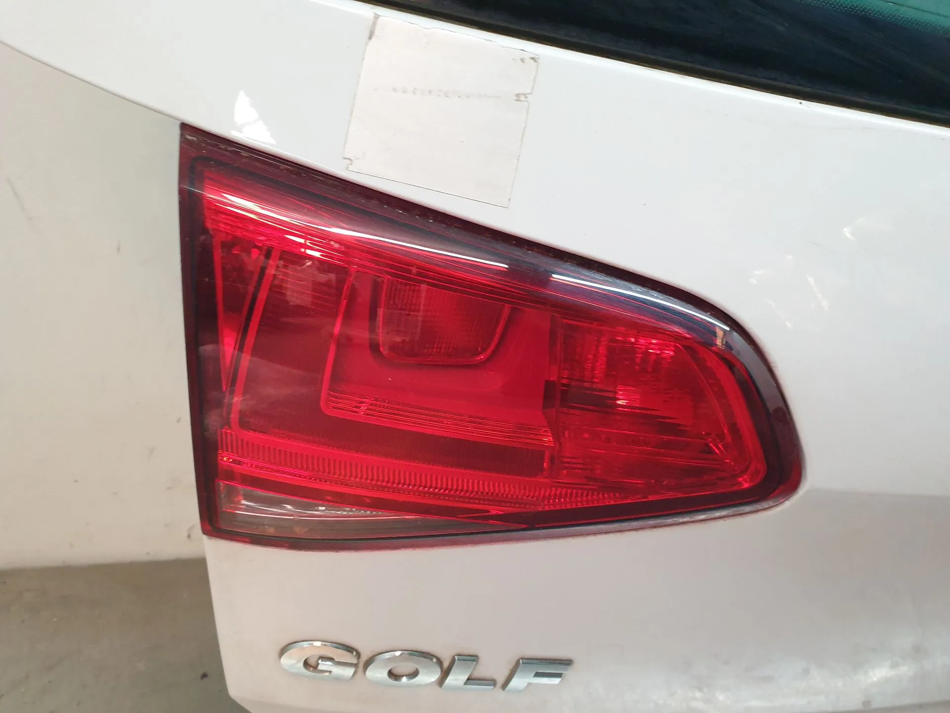 Left Tailgate light  VOLKSWAGEN Golf VII (5G1, BQ1, BE1, BE2)