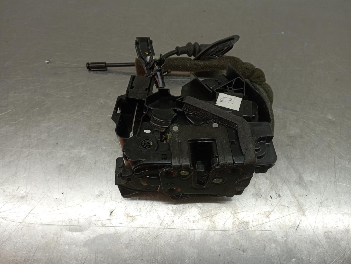 Fechadura / fecho porta trás direito RENAULT Megane IV (B9A/M_) Imagem-1