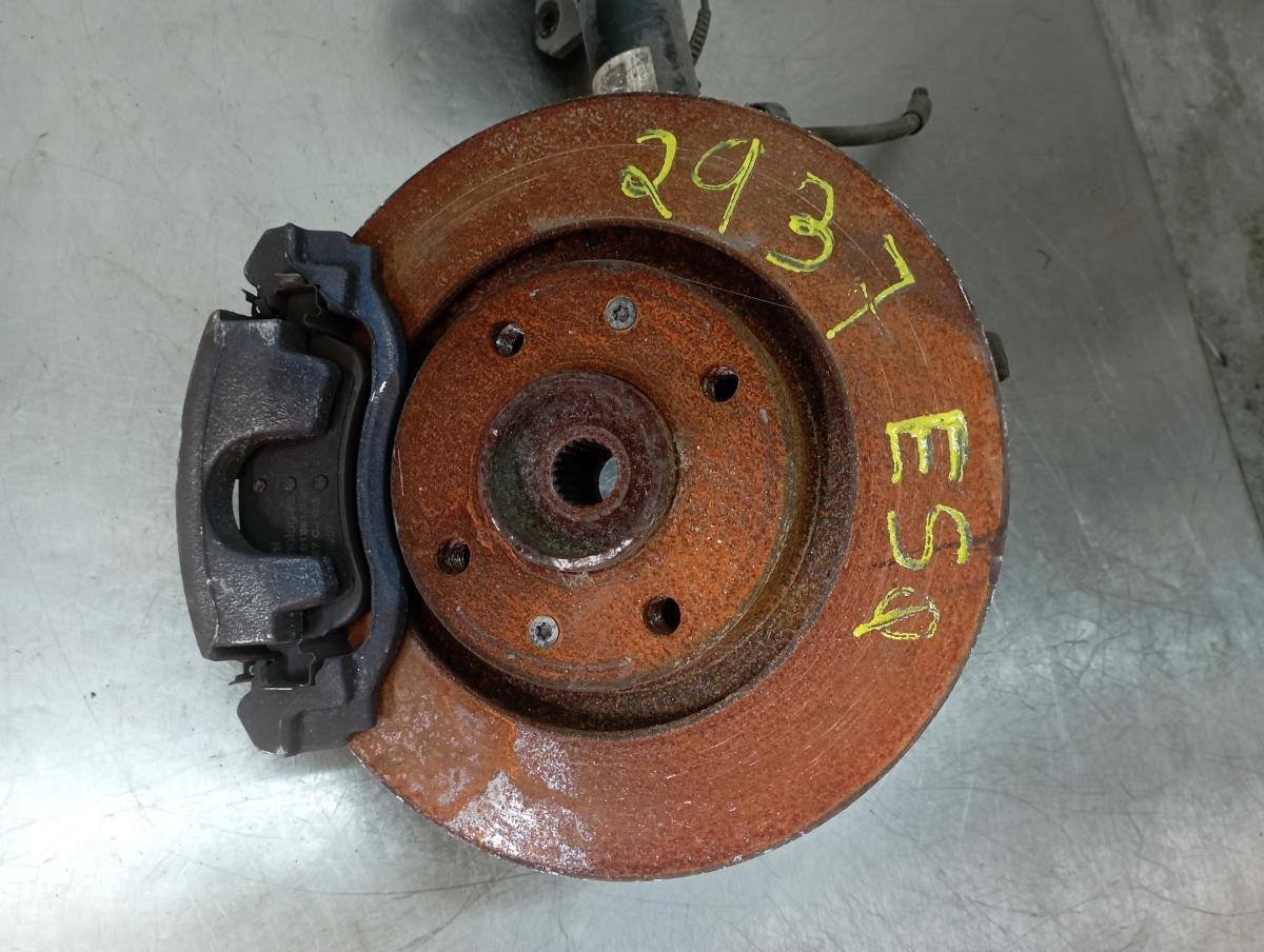 Mangueta delantera izquierda CITROËN C3 III (SX)