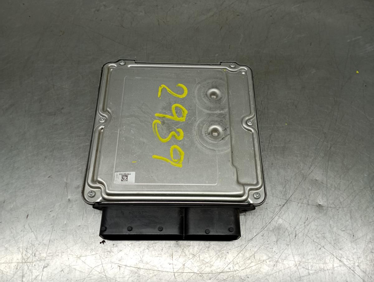 Centralina motor / ECU VOLKSWAGEN Golf VII (5G1, BQ1, BE1, BE2)