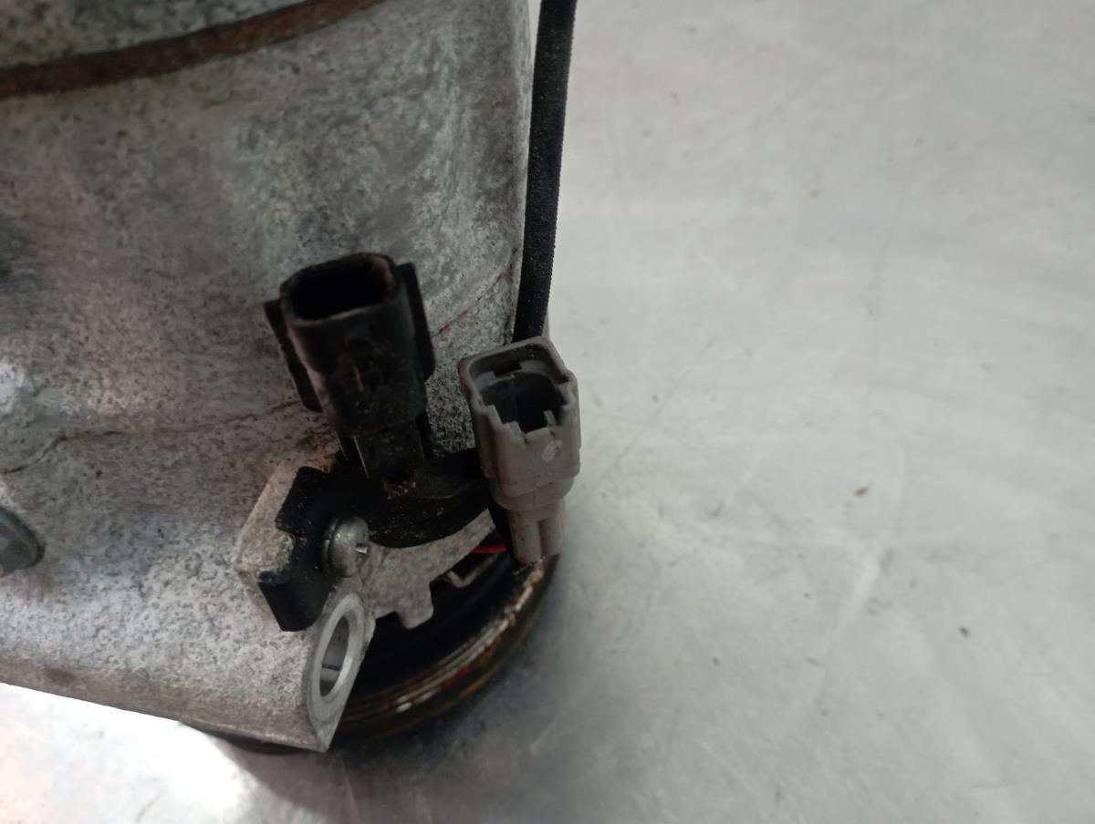 AC compressor RENAULT Clio IV (BH_) Imagem-4