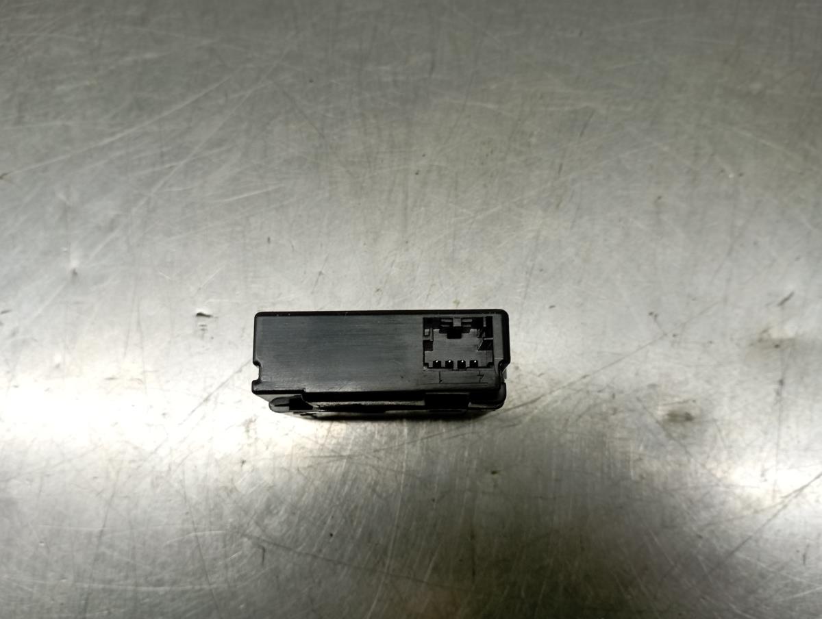 Módulo USB / AUX / IPOD SEAT Leon (KL1) Imagem-2