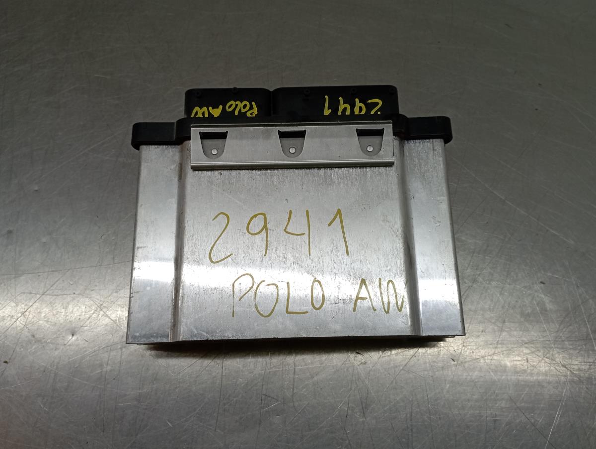 Centralina motor / ECU VOLKSWAGEN Polo (AW1) Imagem-2