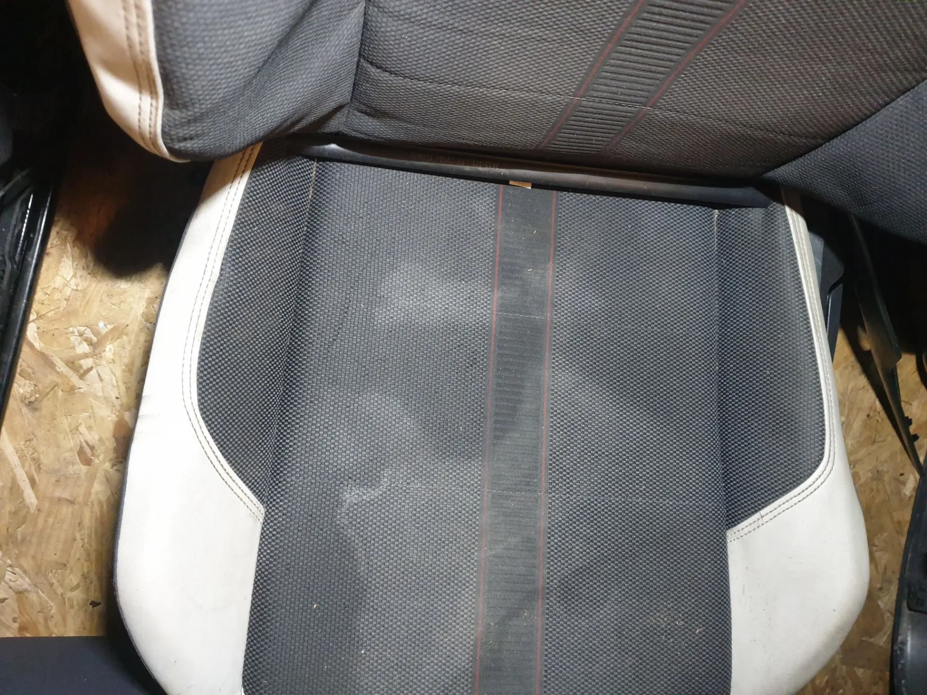 Juego Asientos VOLKSWAGEN Polo (AW1) Imagem-19