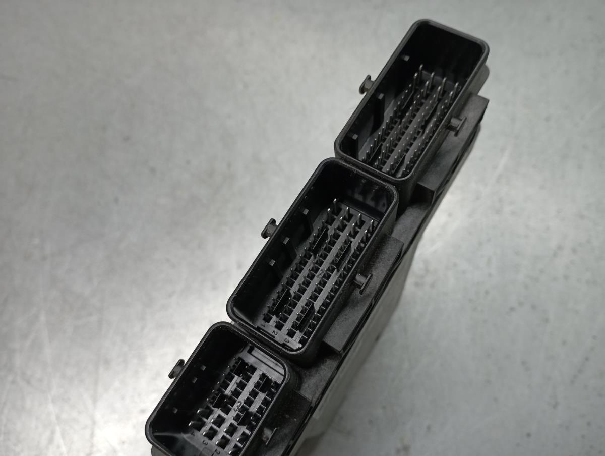 Centralina motor / ECU RENAULT Captur (J5_) Imagem-2