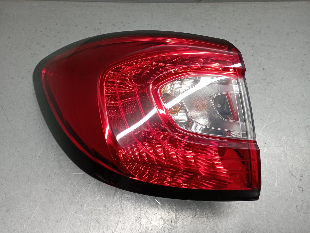 Feu arrière Gauche RENAULT Captur (J5_)
