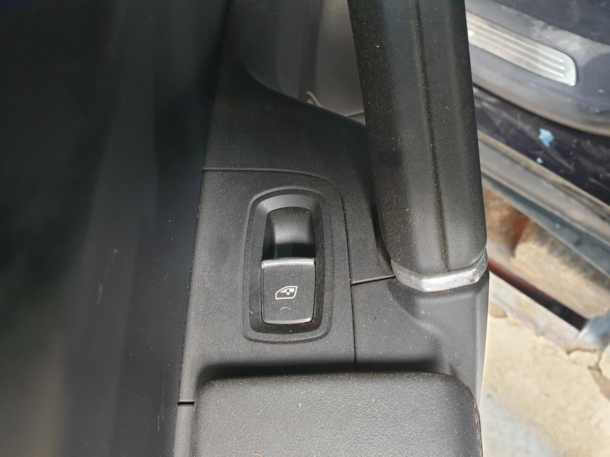 Comando / interruttore alzacristallo posteriore sinistro PORSCHE Cayenne (92A)