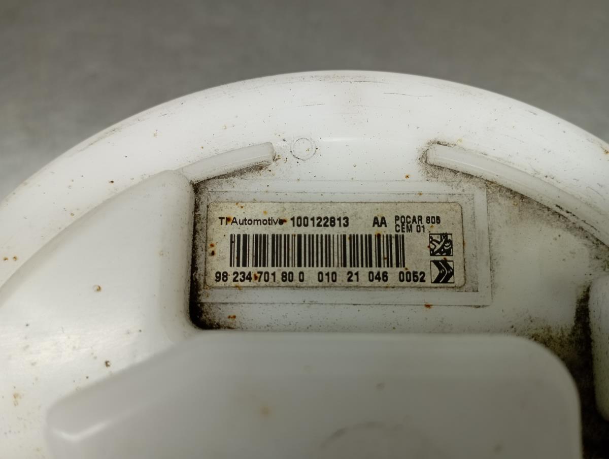 Bomba de combustível PEUGEOT 208 II Imagem-3