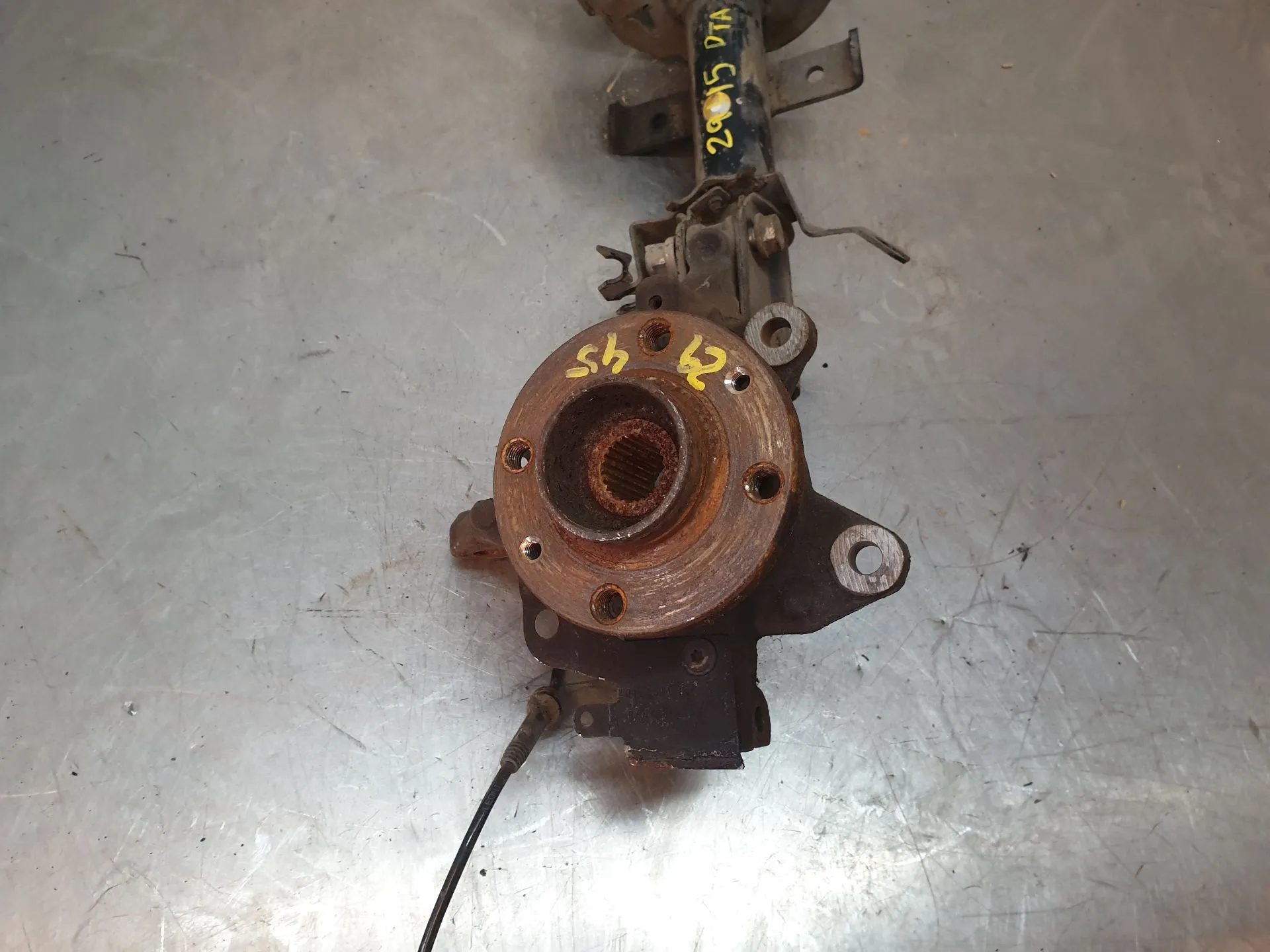 Mangueta delantera derecha RENAULT Clio IV (BH_)