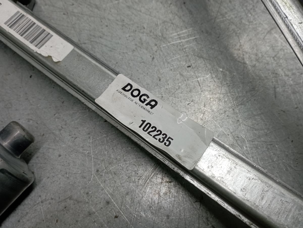 Lève-vitre avant gauche SKODA Octavia III Break (5E5) Imagem-2