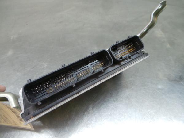 Centralina motor / ECU TOYOTA Yaris (_P13_) Imagem-2