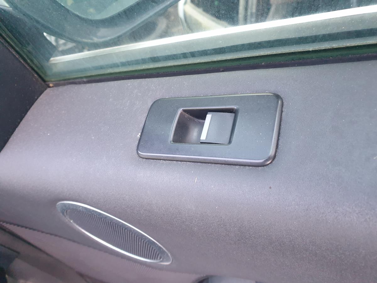 Mando / interruptor elevalunas delantero derecho LAND ROVER Discovery V (L462)