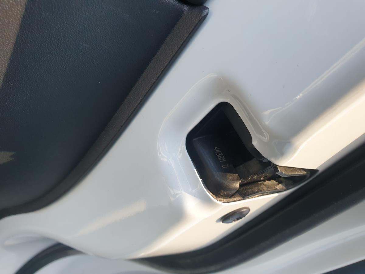 Fechadura / fecho porta trás direito LAND ROVER Discovery V (L462)