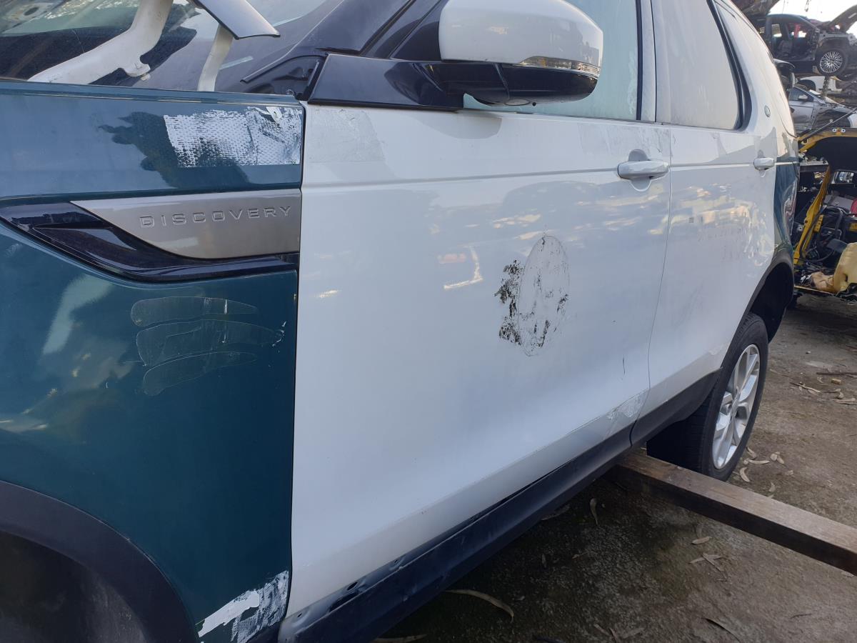 Left front Door LAND ROVER Discovery V (L462) Imagem-1