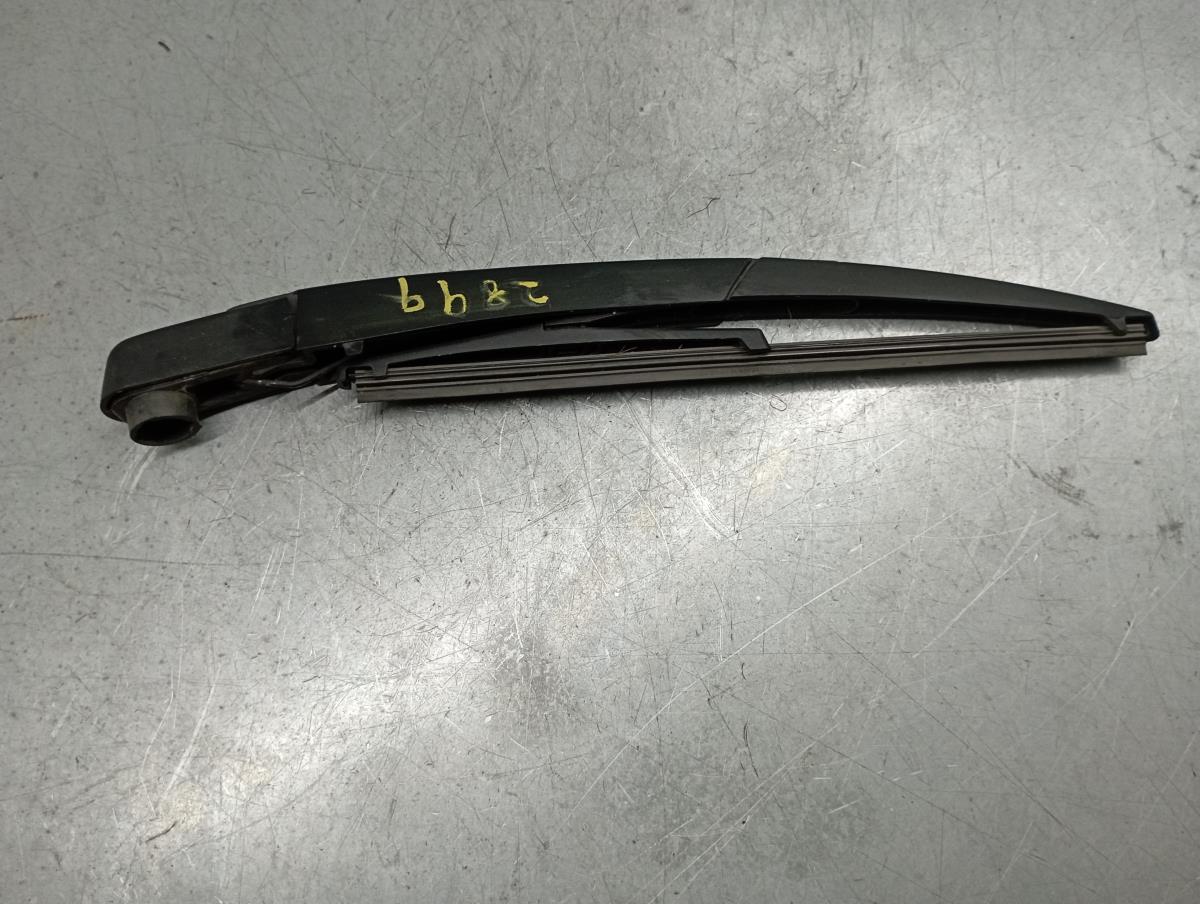 Braccio / asta tergicristallo posteriore DACIA Sandero II (5S_)