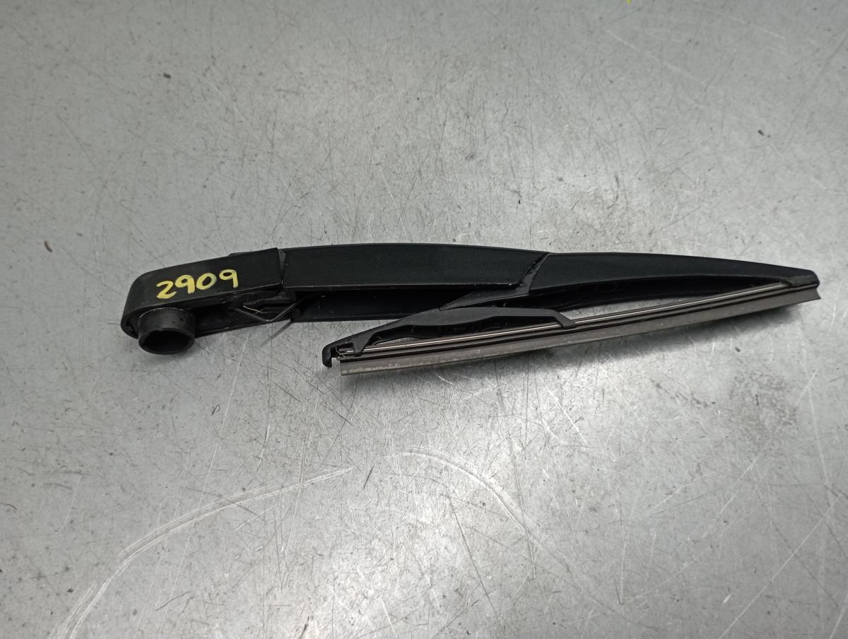 Brazo de limpiaparabrisas trasero RENAULT Clio V (BF_)