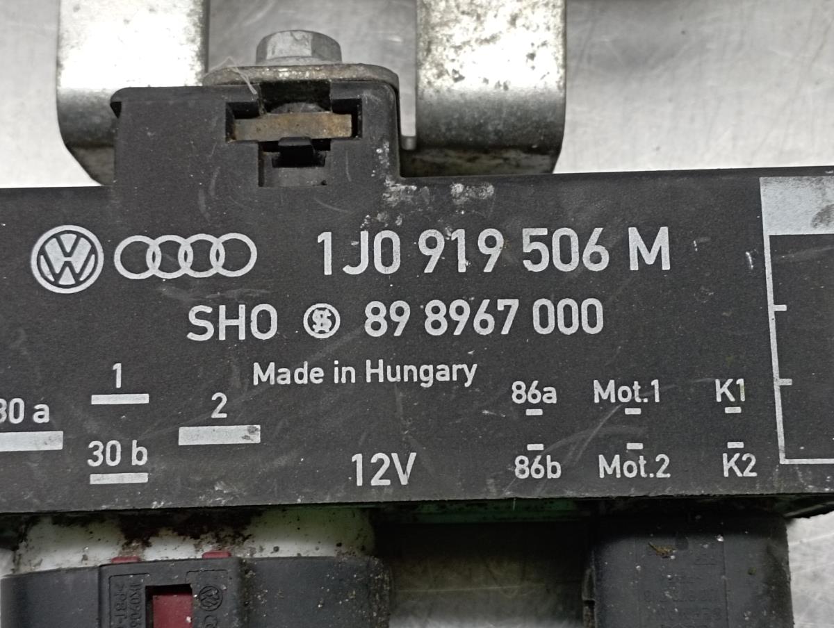 Módulo do ventilador VOLKSWAGEN Polo (6R, 6C) Imagem-3