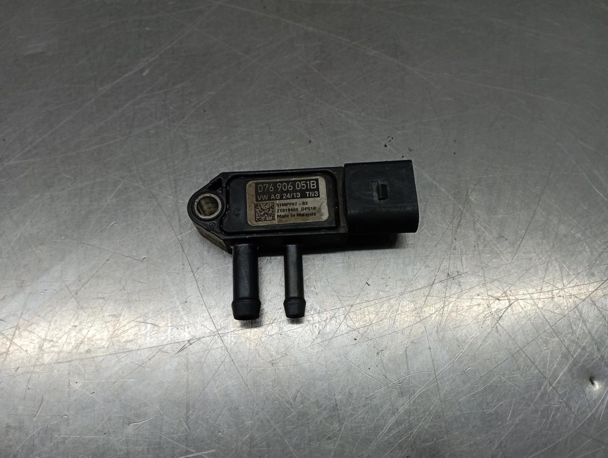 Sensor genérico VOLKSWAGEN Golf VI (5K1) Imagem-1